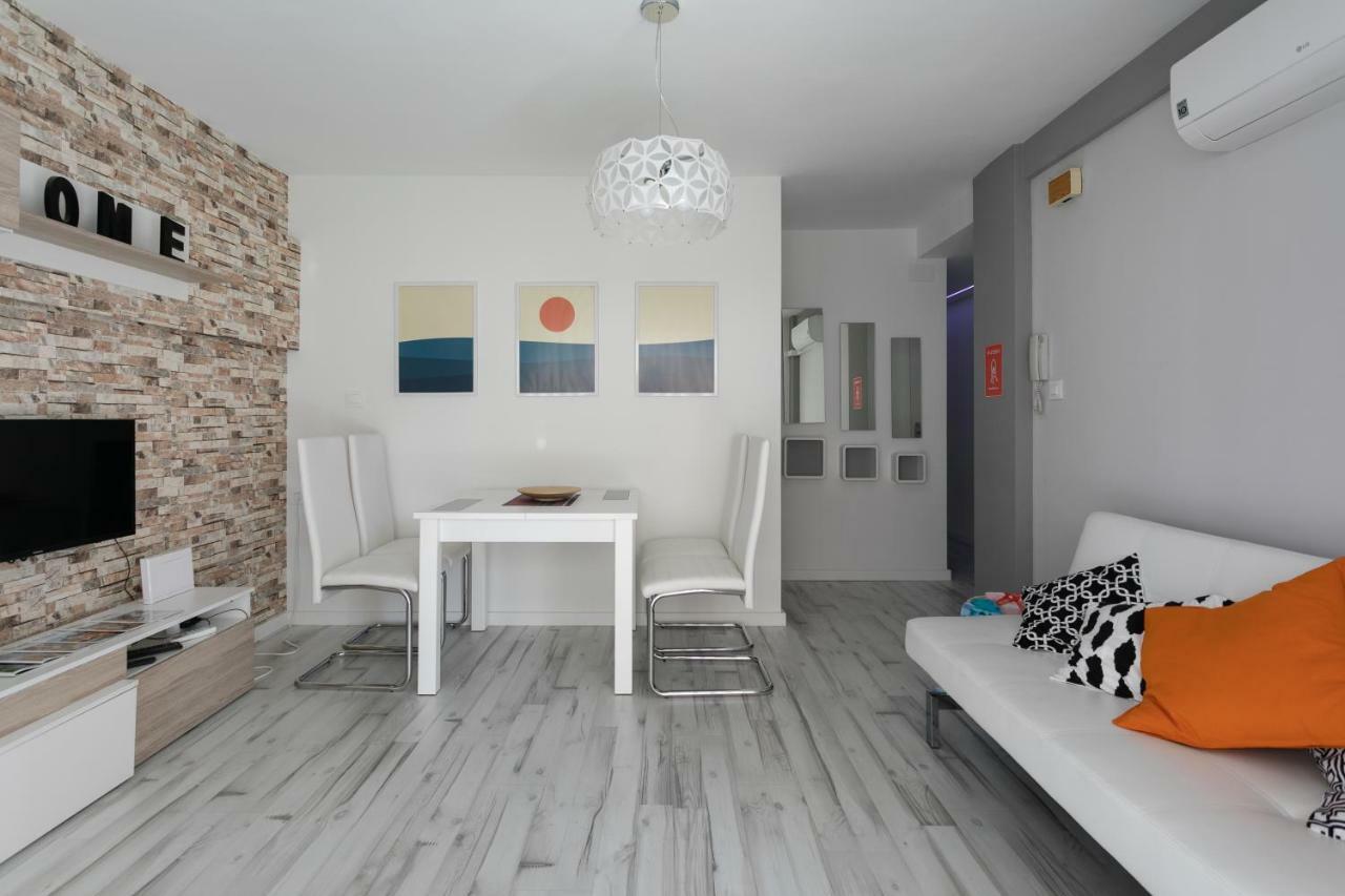 Apartamento Deluxe A 50M De Playa - Aire Wifi Гандия Екстериор снимка