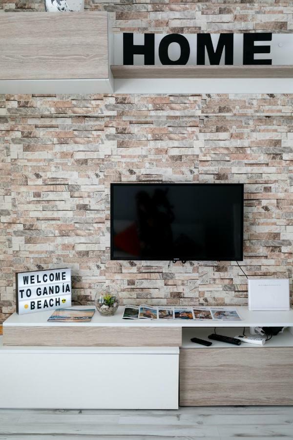 Apartamento Deluxe A 50M De Playa - Aire Wifi Гандия Екстериор снимка