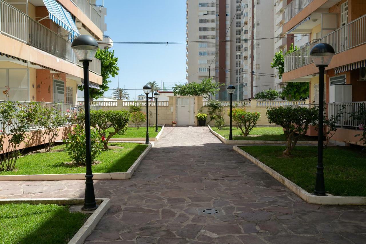 Apartamento Deluxe A 50M De Playa - Aire Wifi Гандия Екстериор снимка