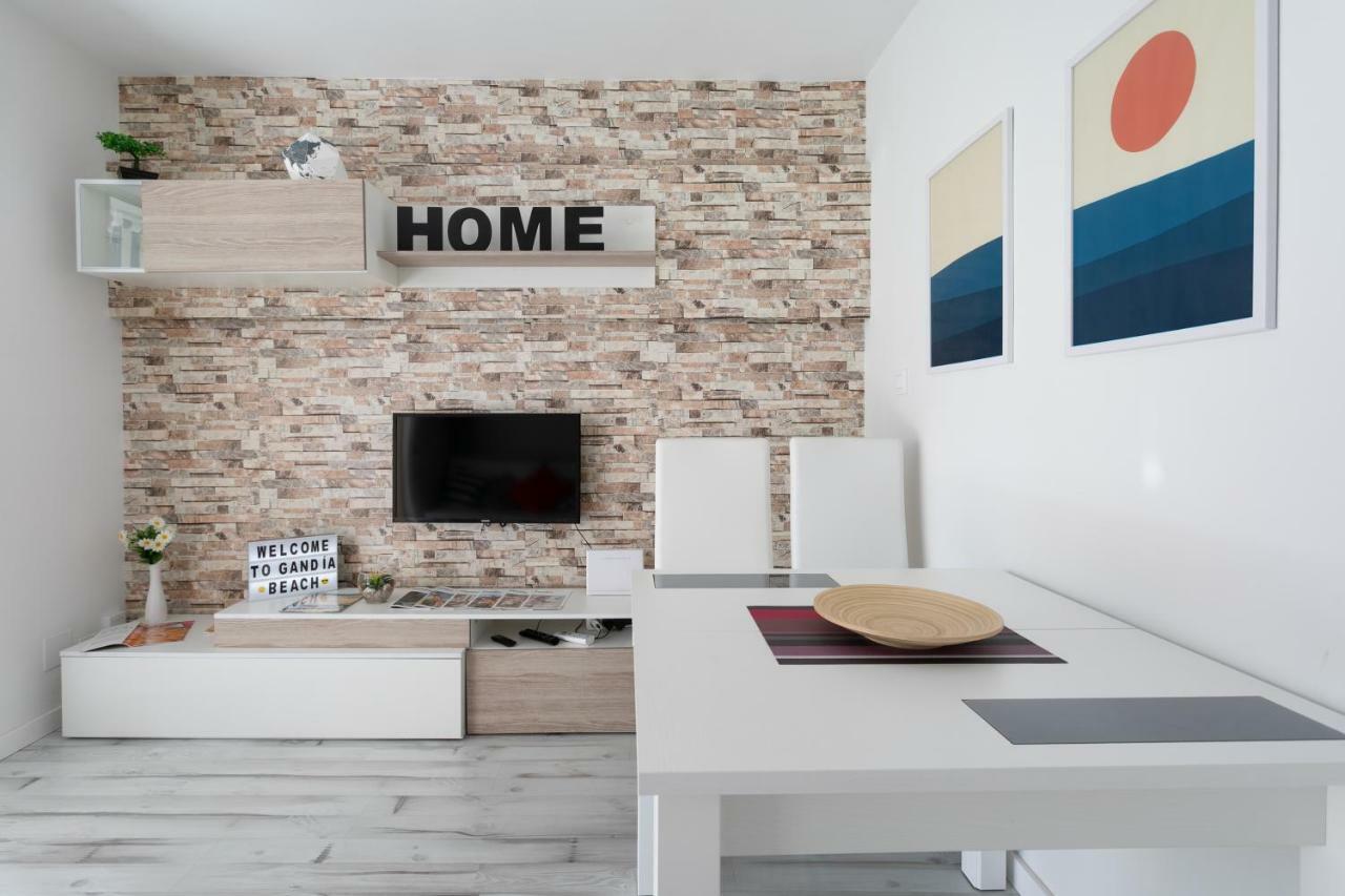 Apartamento Deluxe A 50M De Playa - Aire Wifi Гандия Екстериор снимка
